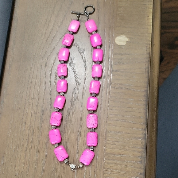Pink stone Necklace with metal beading throughout - Picture 1 of 3